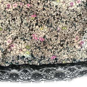 GUESS LONG SLEEVE/CUT OUT SHOULDER ROMPER